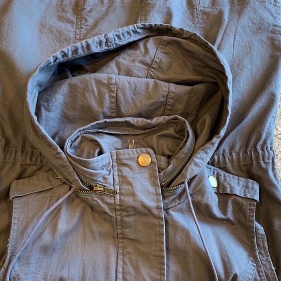 Market & Spruce Vest - Picture 4 of 9